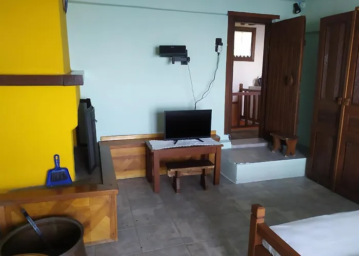 Triple In Mylopotamos Apartment *